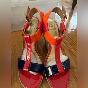 Isola Wedges